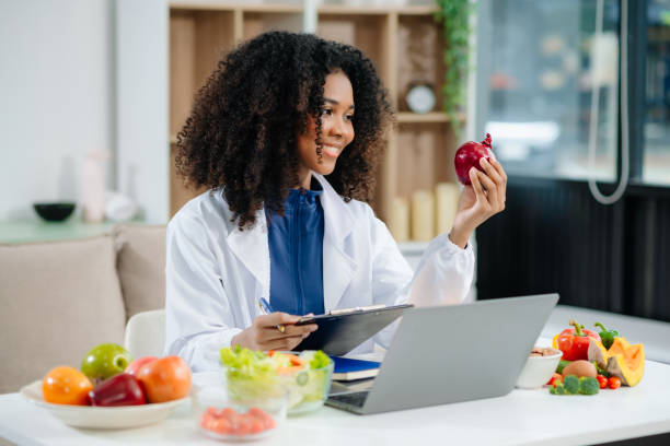 Nutrizionista durante una consulenza professionale
